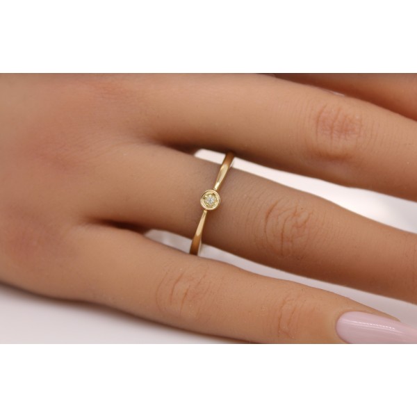 Solitärring Gold 375 9 Karat Brillant 0.03ct Verlobungsring