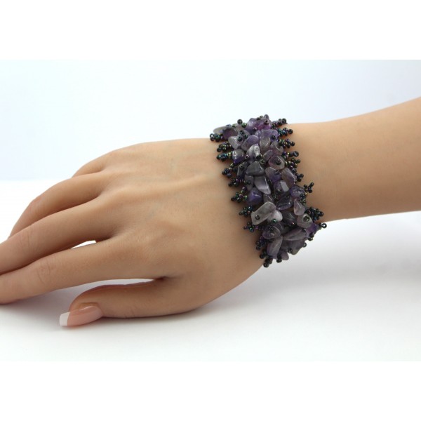 Amethyst Armband lila Rohsteine schwarz violett Hämatit Perlen flexibel