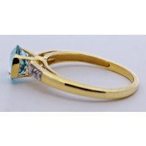 Topasring Gold 375 9K himmelblauer Blautopas Diamanten 0.02ct