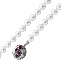 Perlenkette 62cm Akoyaperlen Rubine 0.36ct Weissgold 585