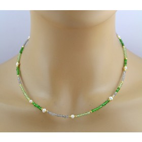 Perlenkette 47 cm Süßwasserperlen Natur Peridot Mondstein Edelsteine