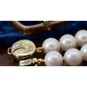 Perlenkette 43cm Akoyaperlen Gold 585 14K Diamanten