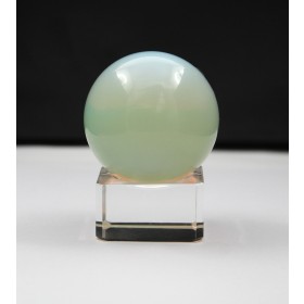 Opalit Edelsteinkugel Opalblau gelb irrisierender Edelstein 